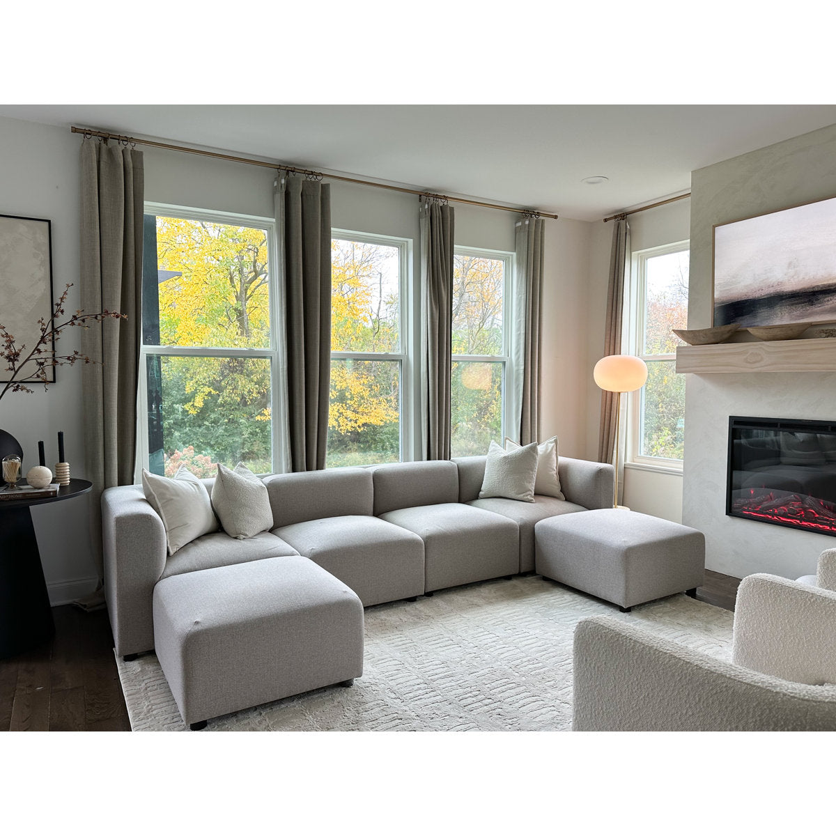 Luca 6 - Piece Upholstered Sectional