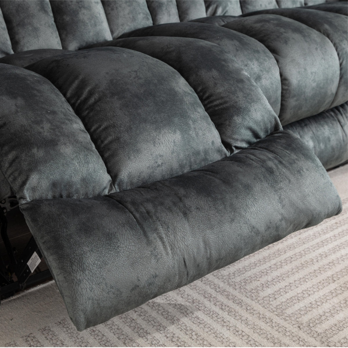 Quiteris 2 Piece Modern Oversized Manual Microfiber Reclining Living Room Set with Cupholders