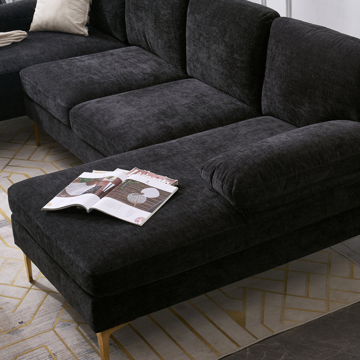 Trego 3 - Piece Upholstered Sectional